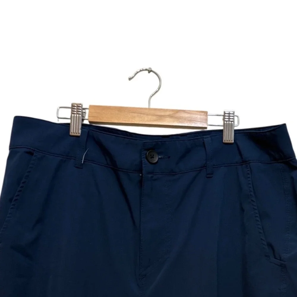 Oakley Performance Fit Mens Navy Blue Golf Athletic Shorts Size 36